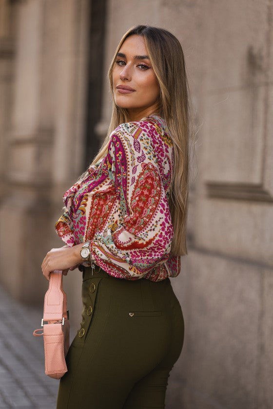 Túnica estampada folhos na frente