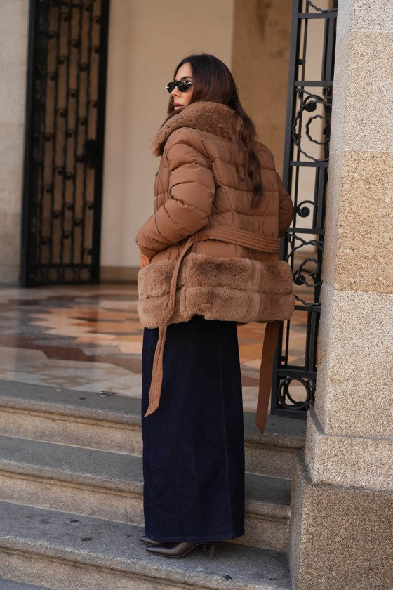 Parka curta com pêlo